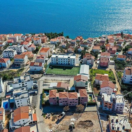 Luxury Apartment Pia With Swimming Pool And Grill Trogir Exteriér fotografie