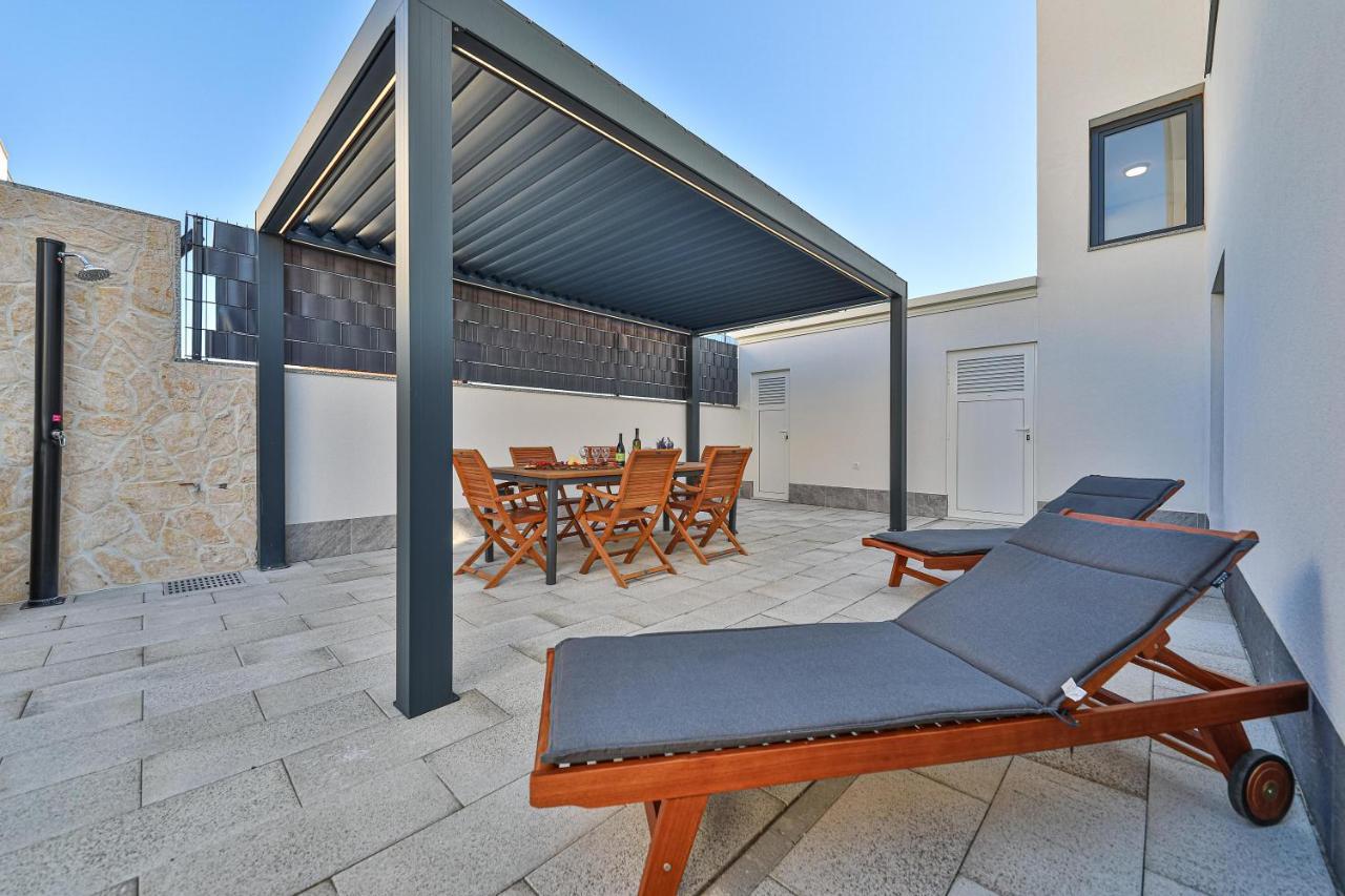 Luxury Apartment Pia With Swimming Pool And Grill Trogir Exteriér fotografie