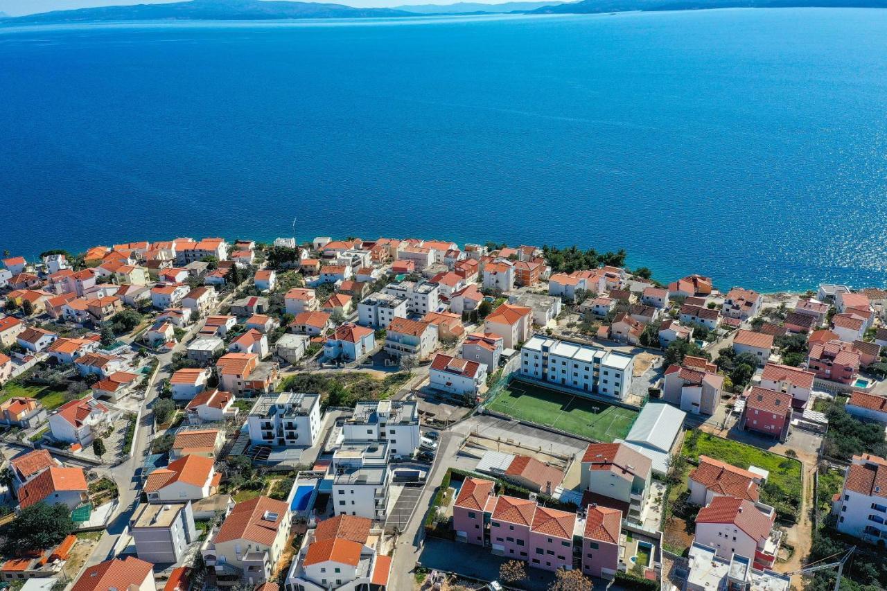Luxury Apartment Pia With Swimming Pool And Grill Trogir Exteriér fotografie
